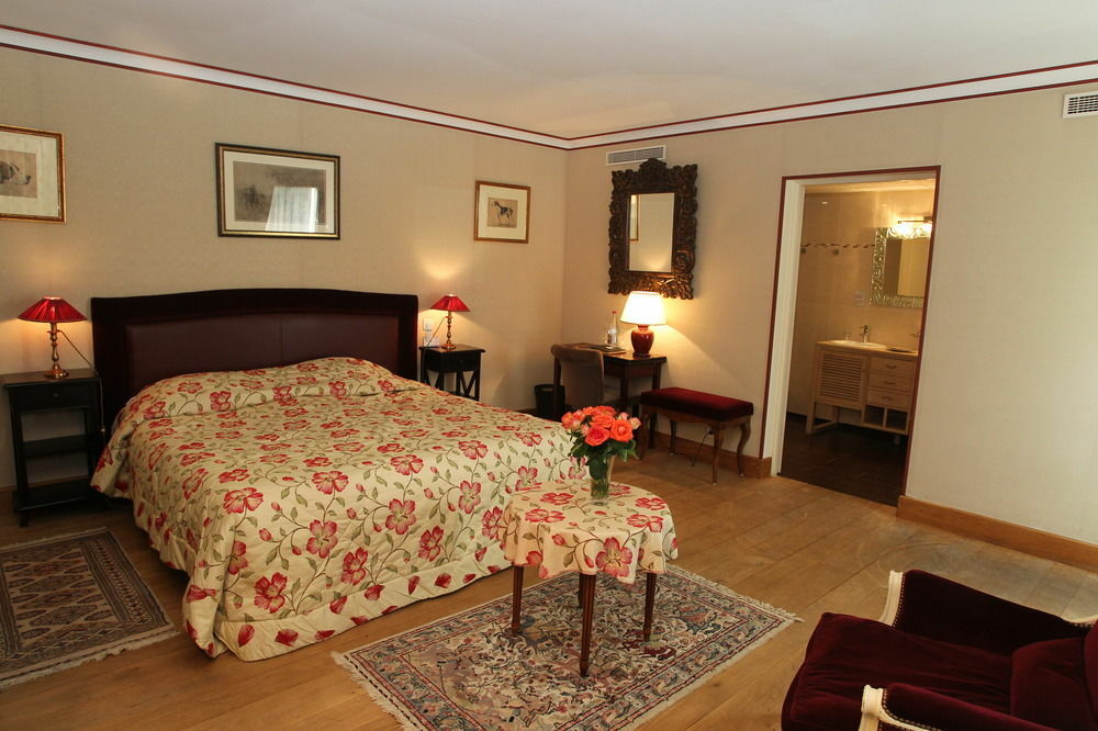 Hotellerie Du Bas-breau Hotel